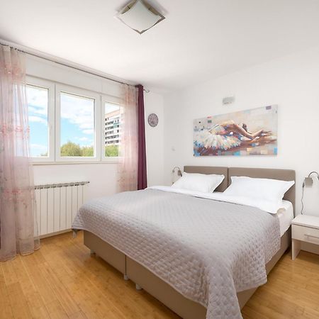 Comfortable Apartment Split Exteriör bild
